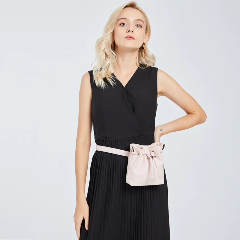INS Fashion Leather Belt Bag For Women Bucket Handbag Designers Fanny Pack Waist Bag Ladies Luxury Shoulder Bags
INS Fashion Leather Belt Bag For Women Bucket Handbag Designers Fanny Pack Waist Bag Ladies Luxury Shoulder Bags