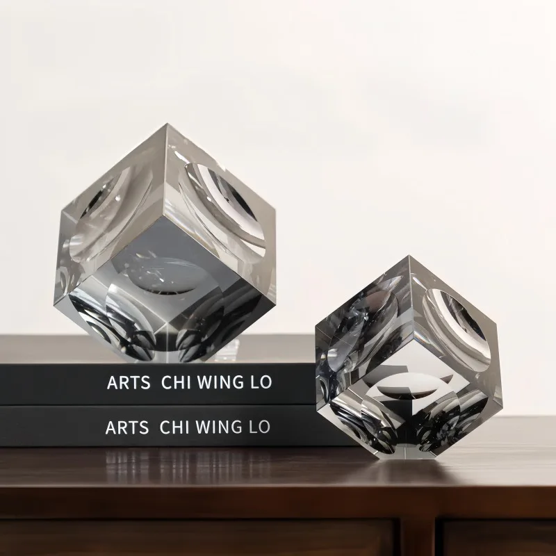 Geometric Cube Crystal Transparent Statue Desktop Decoration Jewelry Creative Crystal Square Sculpture Room Aesthetic Decoration
Geometric Cube Crystal Transparent Statue Desktop Decoration Jewelry Creative Crystal Square Sculpture Room Aesthetic Decoration