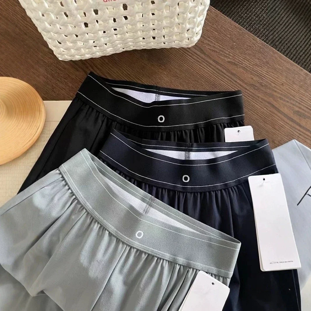 American Style Pants 2025 New Elastic High Waist Casual Sports Pants Solid Color Fashion High Street Summer Straight Trousers
American Style Pants 2025 New Elastic High Waist Casual Sports Pants Solid Color Fashion High Street Summer Straight Trousers