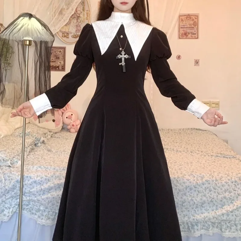 Japanese Kawaii Lolita Gothic Women's Dress Vintage Elegant Subcultural Y2k Dress for Women Fake Collar Two Piece Maxi Dress
Japanese Kawaii Lolita Gothic Women's Dress Vintage Elegant Subcultural Y2k Dress for Women Fake Collar Two Piece Maxi Dress