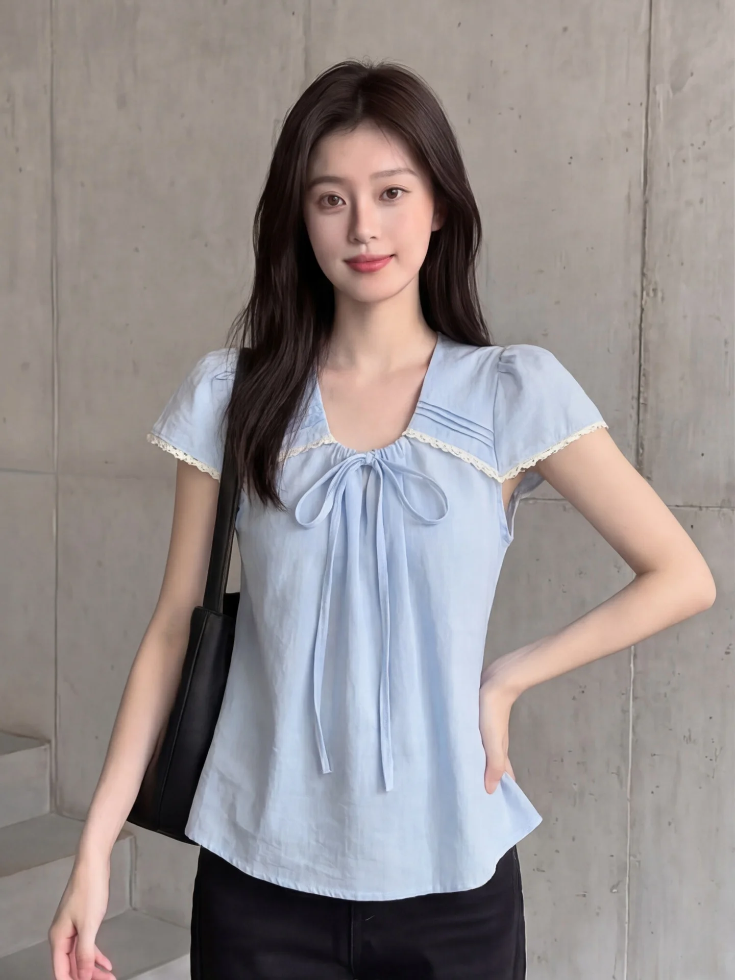 Blue round Neck Knot Shirt Women's Summer New Small Size Fashion Design Lace Trimmed Fairy Sleeve Top
Blue round Neck Knot Shirt Women's Summer New Small Size Fashion Design Lace Trimmed Fairy Sleeve Top