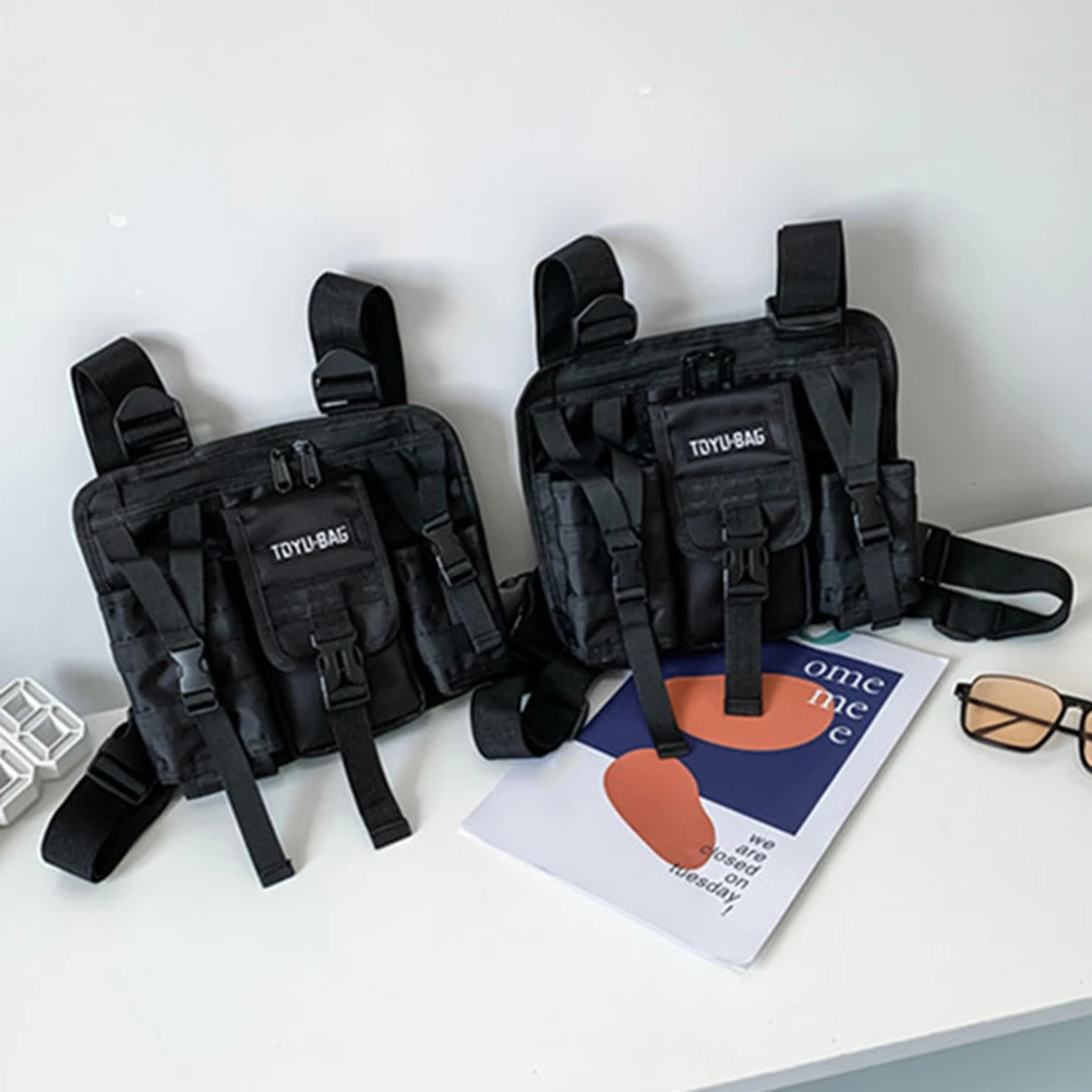 Molle Shoulder Bag Oxford Cloth Molle Shoulder Vest Bags Adjustable Multiple Pockets Lightweight for Outdoor Camping Supplies
Molle Shoulder Bag Oxford Cloth Molle Shoulder Vest Bags Adjustable Multiple Pockets Lightweight for Outdoor Camping Supplies