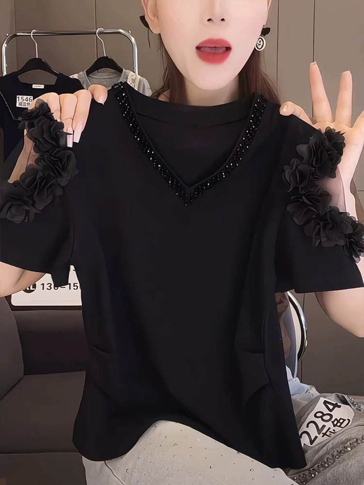 Black Heavy Embroidery Shoulder Bared Short Sleeve V-Neck T-Shirt Women's Summer New Style Fashionable High-End Rhinestone Ca...
Black Heavy Embroidery Shoulder Bared Short Sleeve V-Neck T-Shirt Women's Summer New Style Fashionable High-End Rhinestone Ca...