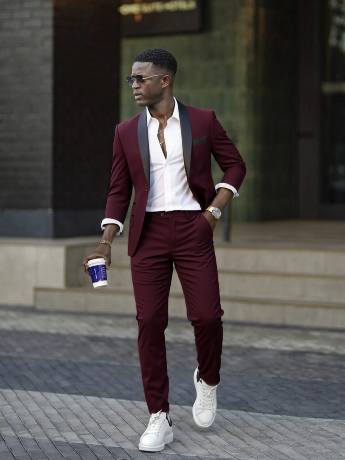 2pcs Men's Formal Tailored Suit - Black Tuxedo for Weddings Business Meetings & Sophisticated Gatherings
2pcs Men's Formal Tailored Suit - Black Tuxedo for Weddings Business Meetings & Sophisticated Gatherings