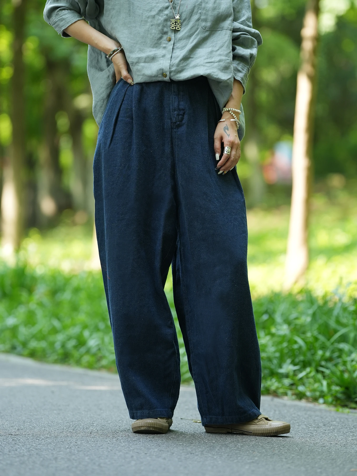 Джинсы женские прямые Haax Cotton Sand Washed Harlan Denim KT406, длинные брюки с высокой талией, весна 2024
Джинсы женские прямые Haax Cotton Sand Washed Harlan Denim KT406, длинные брюки с высокой талией, весна 2024
