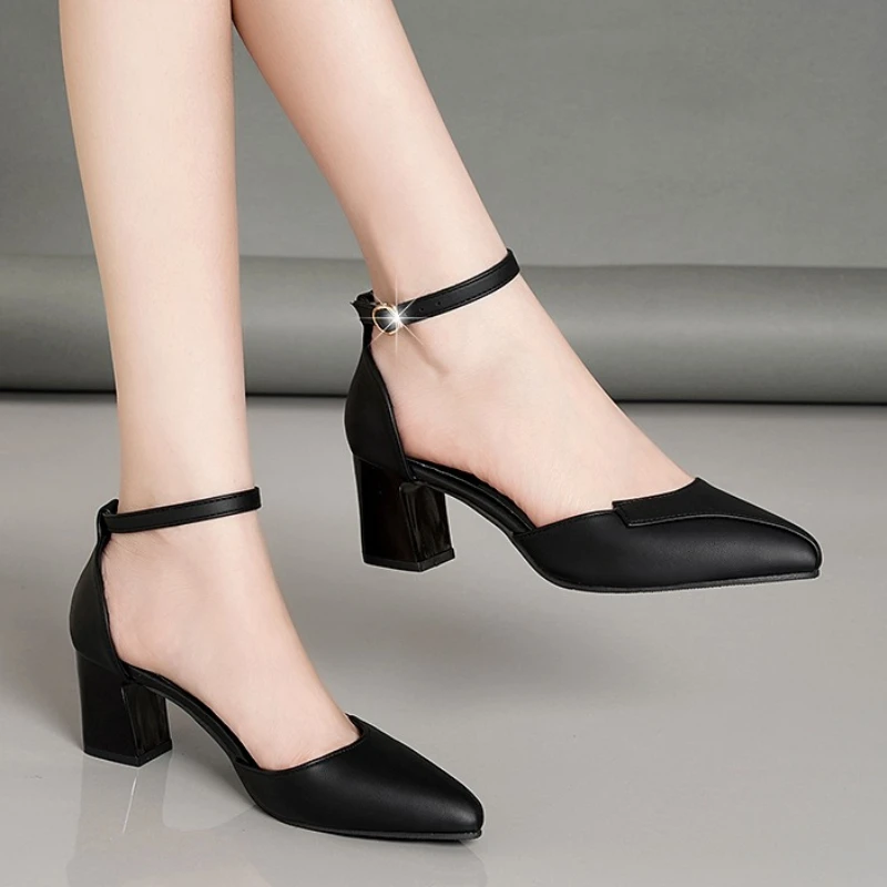 2026 New Comfortable High Heel Sandals Plump Women Fashionable Large Satin Surface Thick Heel Not Tired Foot Strap Sandals
2026 New Comfortable High Heel Sandals Plump Women Fashionable Large Satin Surface Thick Heel Not Tired Foot Strap Sandals