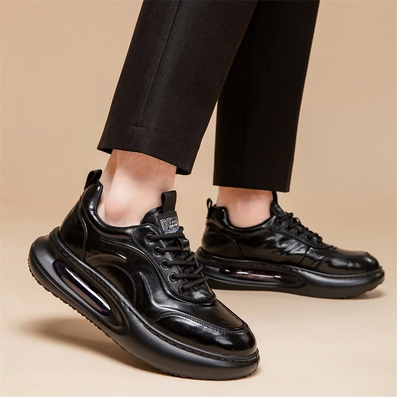 Genuine leather men's sports shoes Thick bottom comfortable casual versatile style Black Brown outdoor youth shoes High Quality
Genuine leather men's sports shoes Thick bottom comfortable casual versatile style Black Brown outdoor youth shoes High Quality