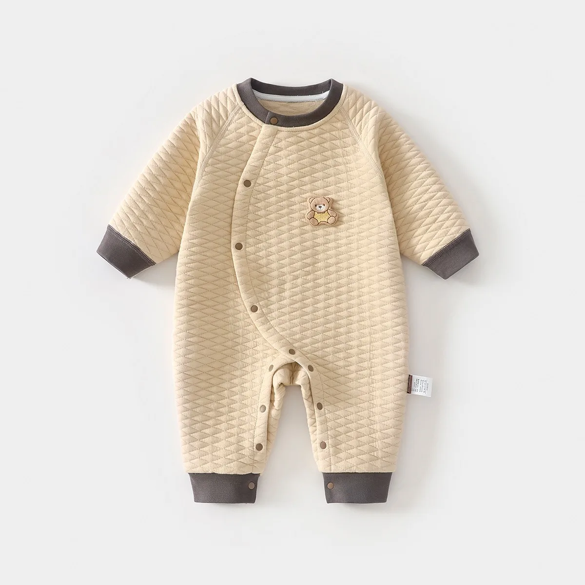 Весенний теплый комбинезон для малышей, комбинезон с мультяшным принтом для новорожденных в возрасте от 0 до 18 месяцев, высококачественная верхняя одежда из чистого хлопка для улицы
Весенний теплый комбинезон для малышей, комбинезон с мультяшным принтом для новорожденных в возрасте от 0 до 18 месяцев, высококачественная верхняя одежда из чистого хлопка для улицы