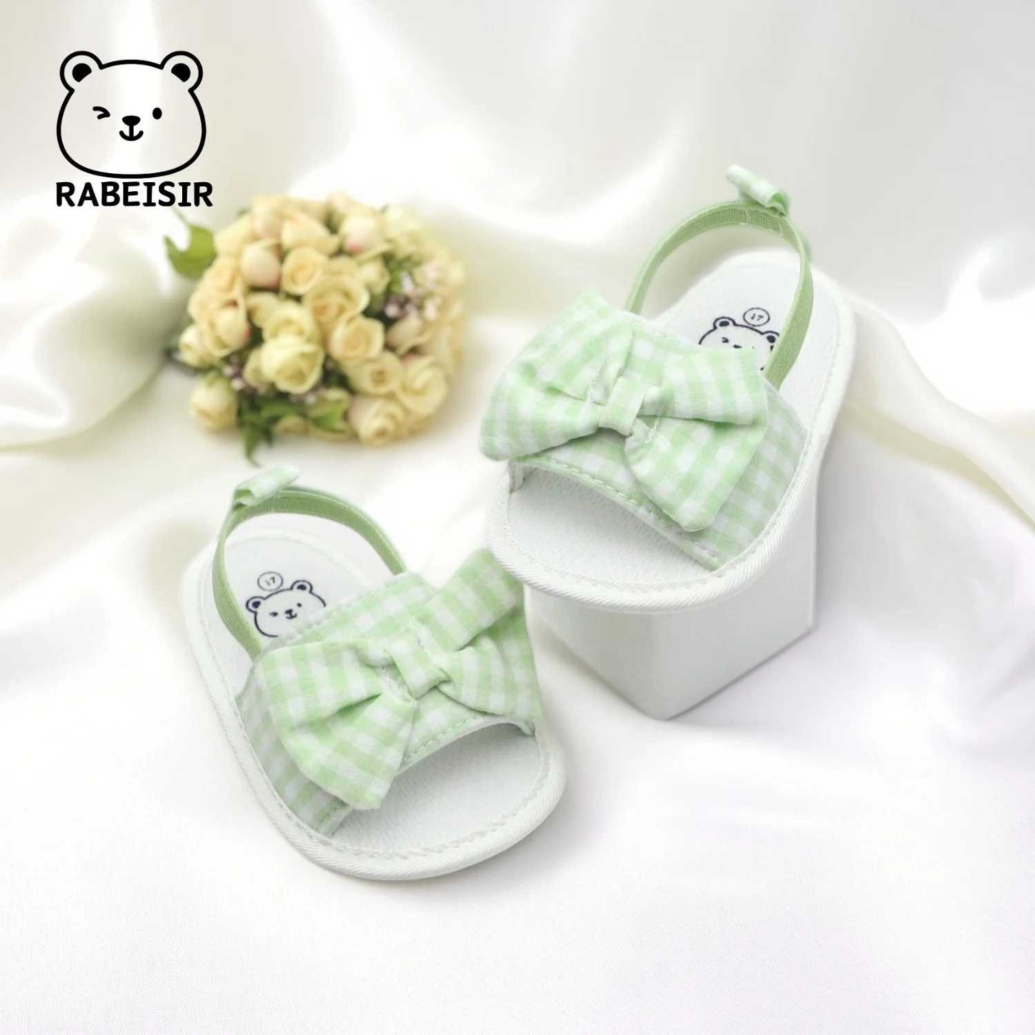 Летние детские сандалии для маленьких девочек 0-18 месяцев, туфли принцессы со свежим бантом
Летние детские сандалии для маленьких девочек 0-18 месяцев, туфли принцессы со свежим бантом