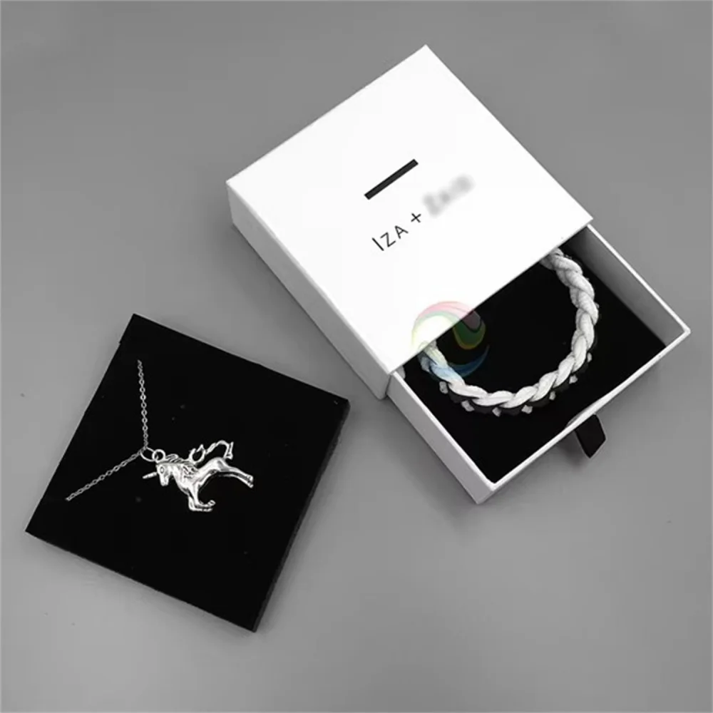 Customized Paper Drawer Box Jewelry Packaging Bag Ring Earrings Necklace Bracelet Wedding Gift Travel Organizer Dust Boxes Pouch
Customized Paper Drawer Box Jewelry Packaging Bag Ring Earrings Necklace Bracelet Wedding Gift Travel Organizer Dust Boxes Pouch