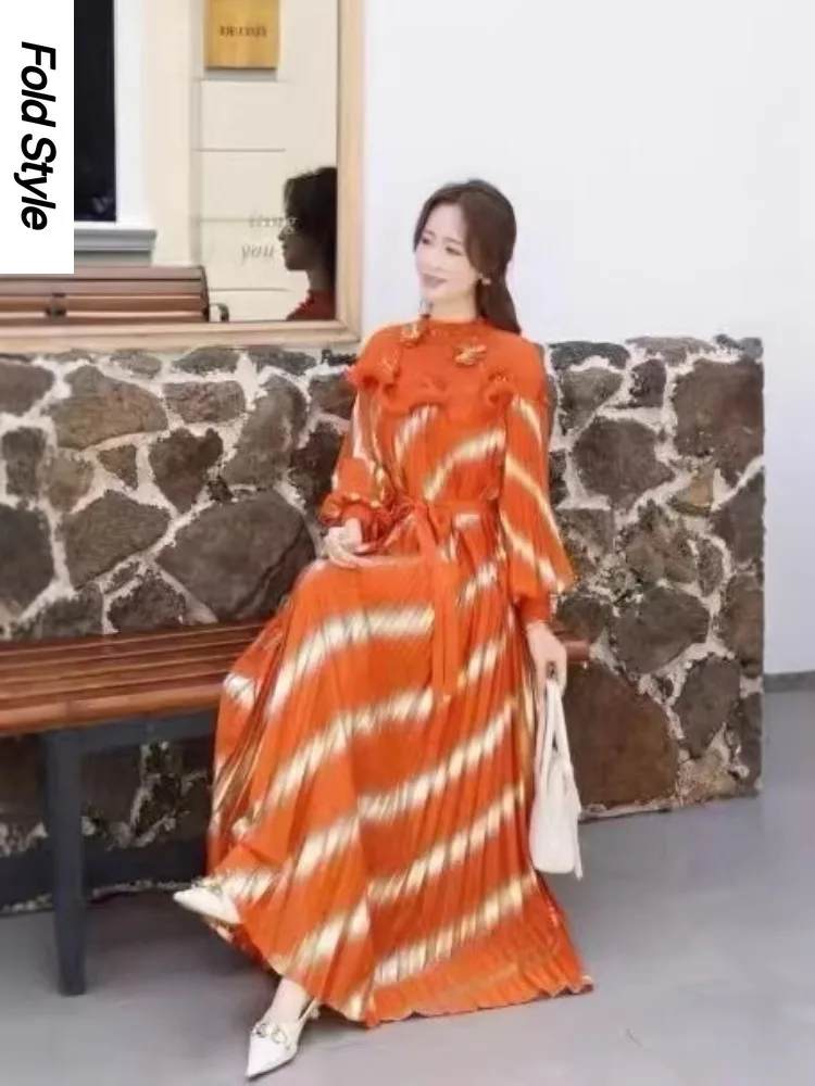 Miyake 2026 Spring New Round Neck Bronzing Fashion Celebrity Temperament Loose and Thin Women's Dress
Miyake 2026 Spring New Round Neck Bronzing Fashion Celebrity Temperament Loose and Thin Women's Dress