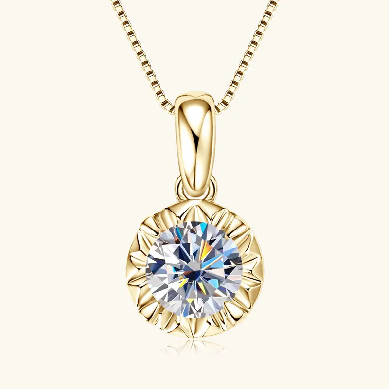 IOGOU D1.00CT/D2.00CT/D3.00CT VVS1 Moissanite Solitaire Diamond Pendant Necklace for Women 100% Silver 925 Engagement Jewelry
IOGOU D1.00CT/D2.00CT/D3.00CT VVS1 Moissanite Solitaire Diamond Pendant Necklace for Women 100% Silver 925 Engagement Jewelry