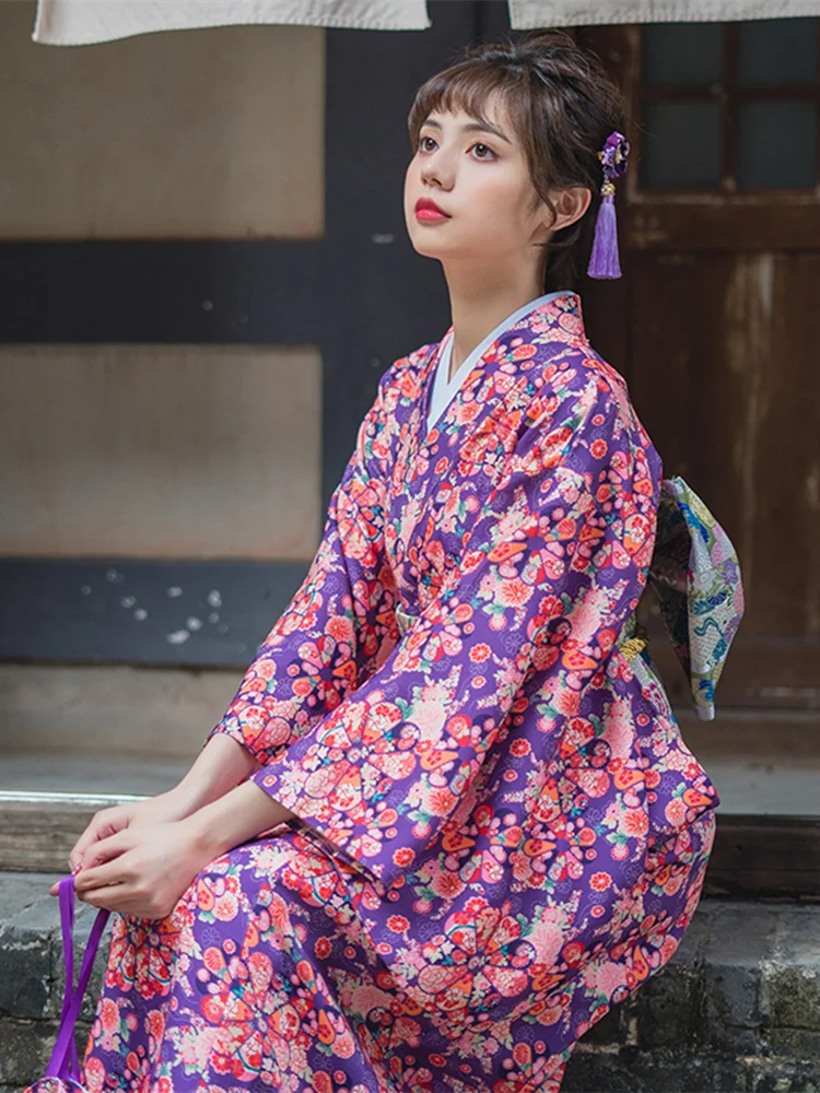 Women's Yukata Traditional Japan Kimono Robe Photography Dress Cosplay Costume Purple Color Flower Prints Vintage Clothing
Women's Yukata Traditional Japan Kimono Robe Photography Dress Cosplay Costume Purple Color Flower Prints Vintage Clothing