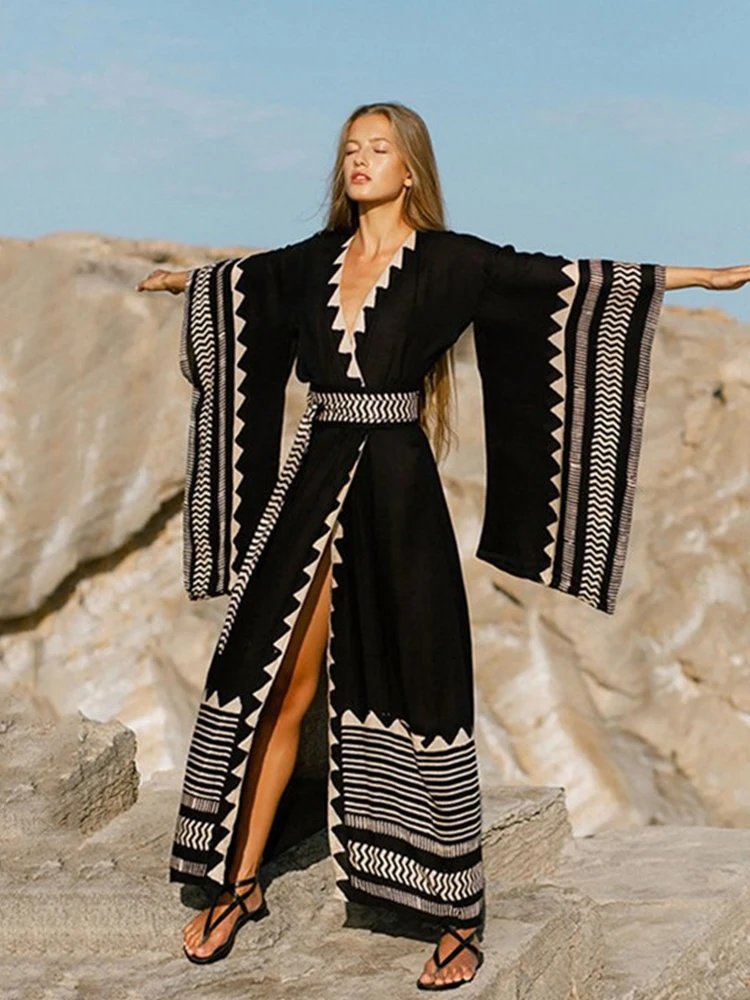 Vintage Print Bell Sleeve Beach Cover Up Dress For Women 2025 Summer Loose Style Bandage Open Cardigan With Belt Bikini Swimwear
Vintage Print Bell Sleeve Beach Cover Up Dress For Women 2025 Summer Loose Style Bandage Open Cardigan With Belt Bikini Swimwear