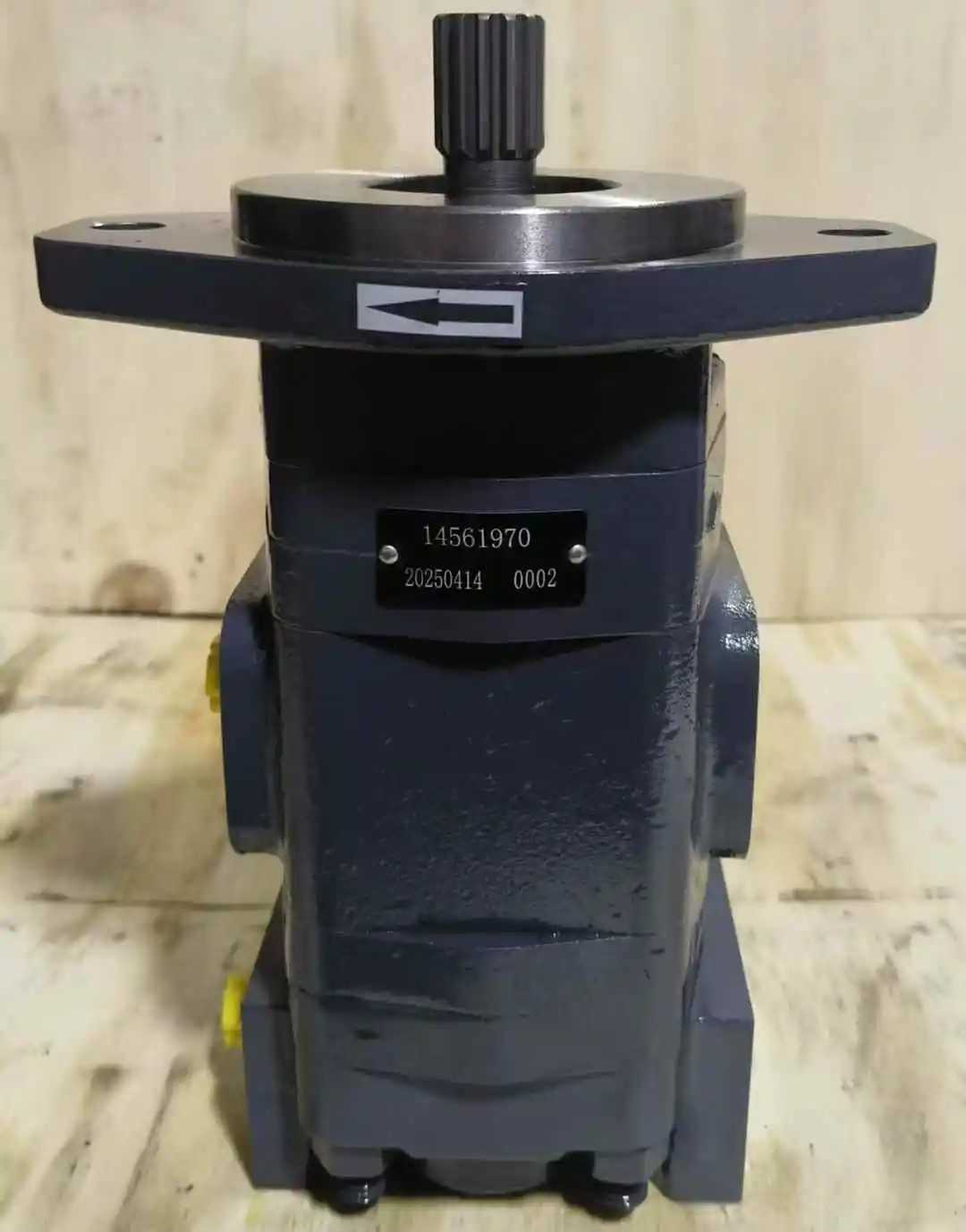 Machinery Parts EC700B EC700C EC360 EC330 EC460 Pilot Gear Pump 14525545 14782798 14602247 14602252 14525549
Machinery Parts EC700B EC700C EC360 EC330 EC460 Pilot Gear Pump 14525545 14782798 14602247 14602252 14525549