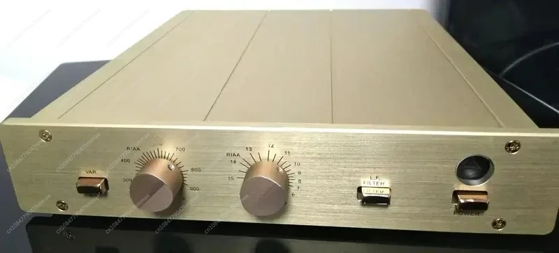 Последний эталон с готовым проигрывателем FM серии FM122, с входами MM и MC, вы можете регулировать кривую замены RIAA
Последний эталон с готовым проигрывателем FM серии FM122, с входами MM и MC, вы можете регулировать кривую замены RIAA