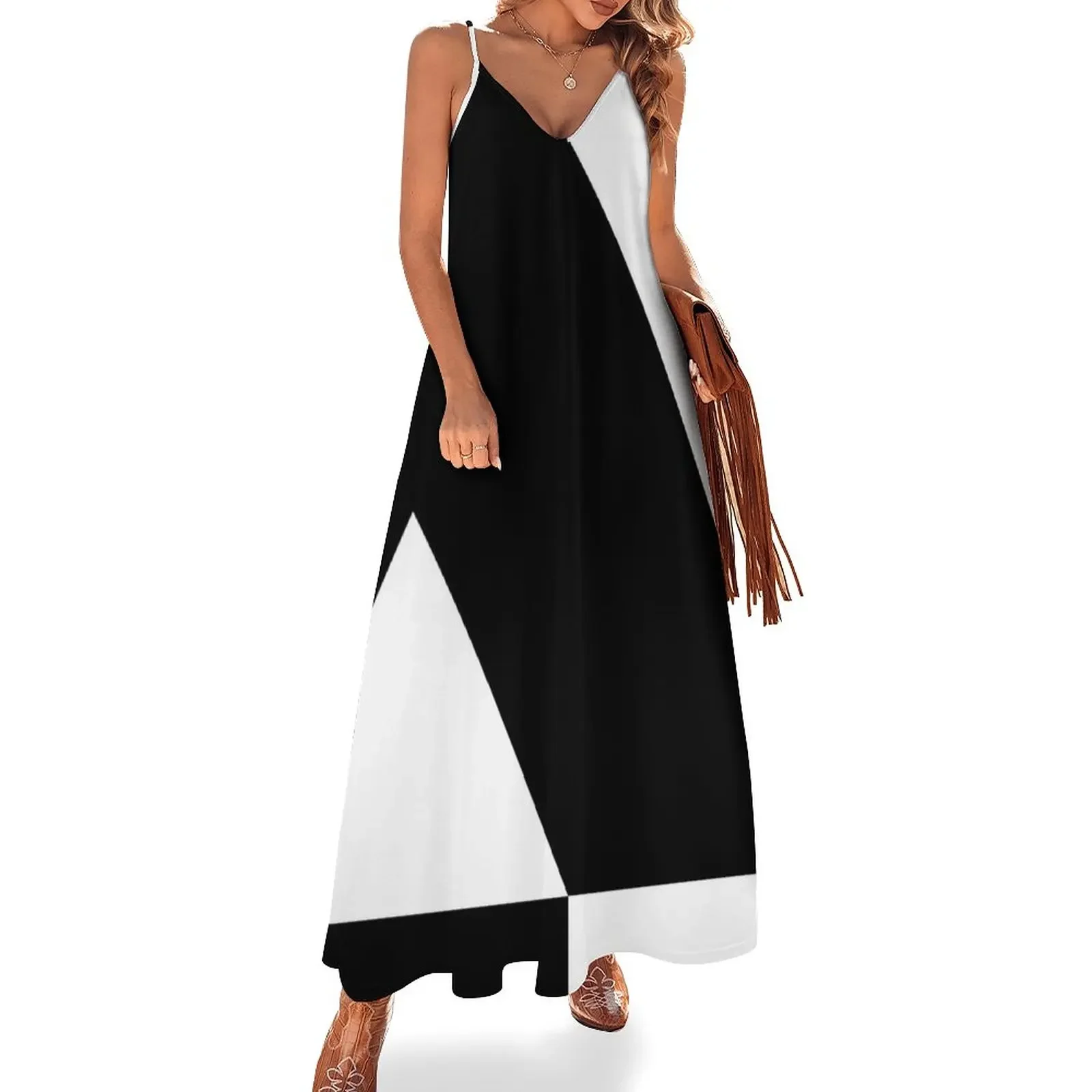 Black and White Sleeveless Dress dresses for special events Clothing female Dress
Black and White Sleeveless Dress dresses for special events Clothing female Dress