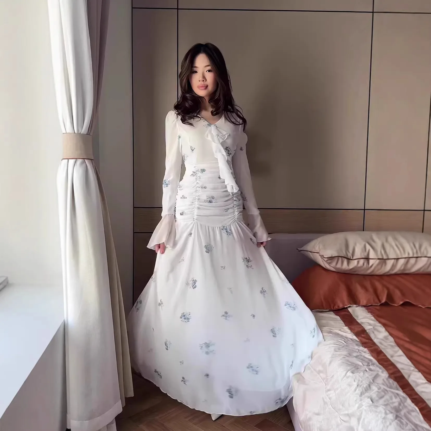2026 Spring New Gentle French Style Long Sleeve Elegant Long Dress With Waist-cinching Design Ramadan Dubai Luxury Islam Elegant
2026 Spring New Gentle French Style Long Sleeve Elegant Long Dress With Waist-cinching Design Ramadan Dubai Luxury Islam Elegant