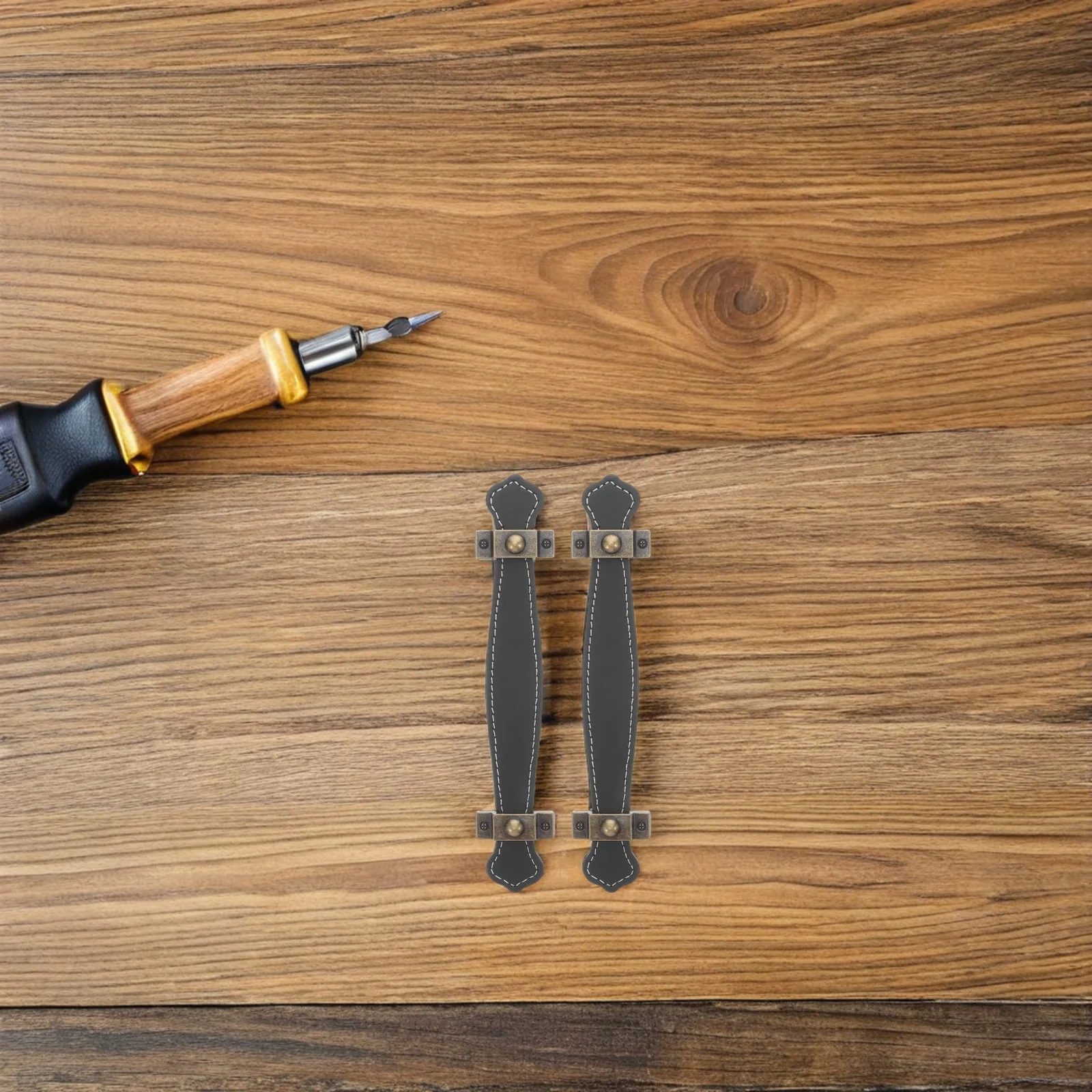 2 шт., ручки для ящика из искусственной кожи, винтажные ручки для шкафа, цинковый сплав, прочный, простой в установке, черная фурнитура ручной работы для кухни, ванной комнаты
2 шт., ручки для ящика из искусственной кожи, винтажные ручки для шкафа, цинковый сплав, прочный, простой в установке, черная фурнитура ручной работы для кухни, ванной комнаты