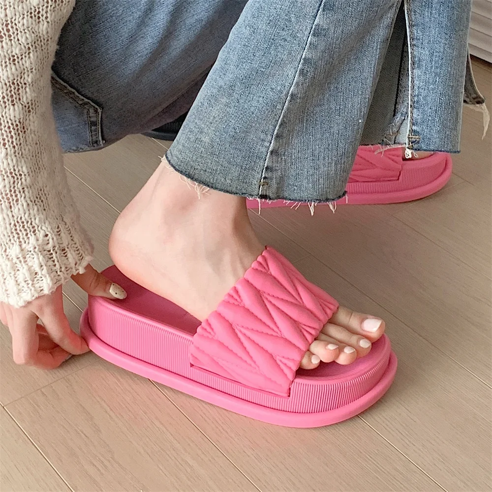 Summer Outdoor Women's Thick Heel Sandals Anti-Slip Flat Slippers Korean Style Pure Color Daily Wear Comfortable PVC Bottom
Summer Outdoor Women's Thick Heel Sandals Anti-Slip Flat Slippers Korean Style Pure Color Daily Wear Comfortable PVC Bottom