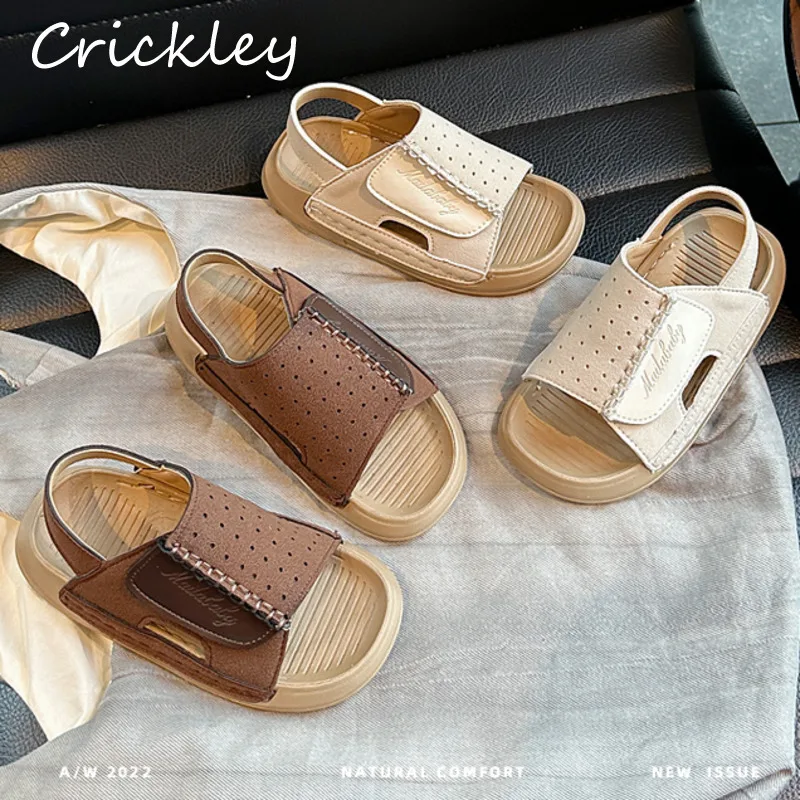 Летние однотонные сандалии для мальчиков и девочек, повседневные детские сандалии из искусственной кожи с крючками и петлями, нескользящая детская пляжная обувь с мягкой подошвой
Летние однотонные сандалии для мальчиков и девочек, повседневные детские сандалии из искусственной кожи с крючками и петлями, нескользящая детская пляжная обувь с мягкой подошвой