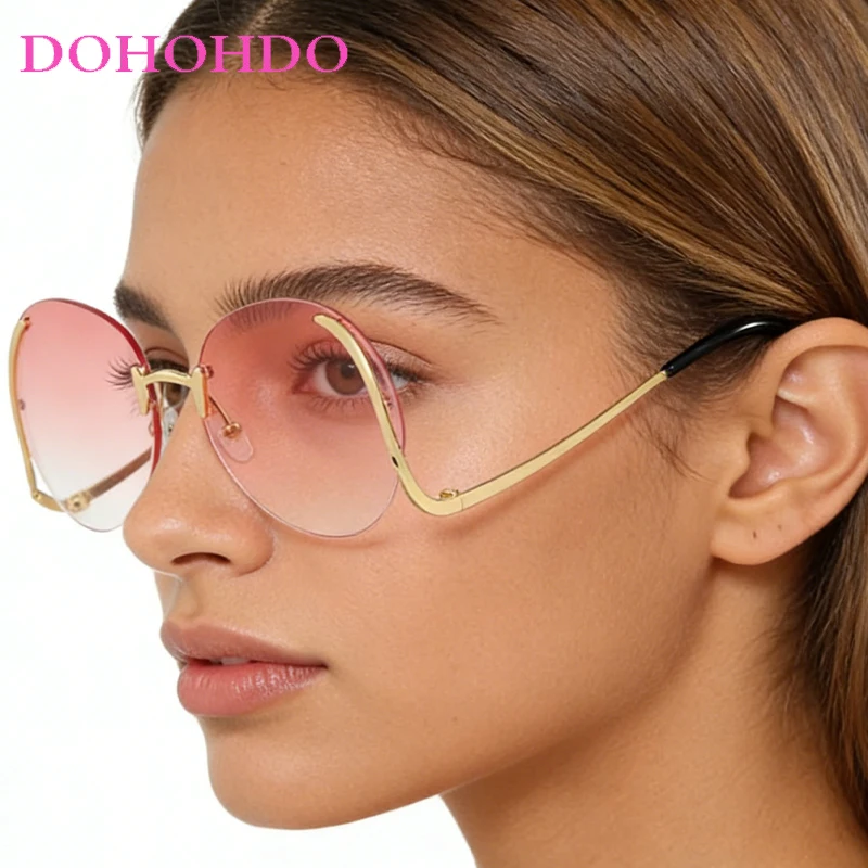 Trendy Personality Oversized Rimless Metal Leg Women Sunglasses Luxury Design Men Sunglass Summer Traveling Female Eyewear UV400
Trendy Personality Oversized Rimless Metal Leg Women Sunglasses Luxury Design Men Sunglass Summer Traveling Female Eyewear UV400