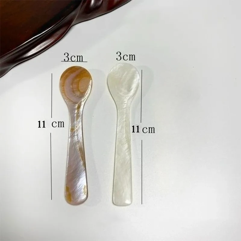 New Natural Shell Ice Spoon Cream Coffee Caviar Spoon Mother of Pearl Seashells Stirring Spoons Teaspoon Crafts Dessert Coffee
New Natural Shell Ice Spoon Cream Coffee Caviar Spoon Mother of Pearl Seashells Stirring Spoons Teaspoon Crafts Dessert Coffee