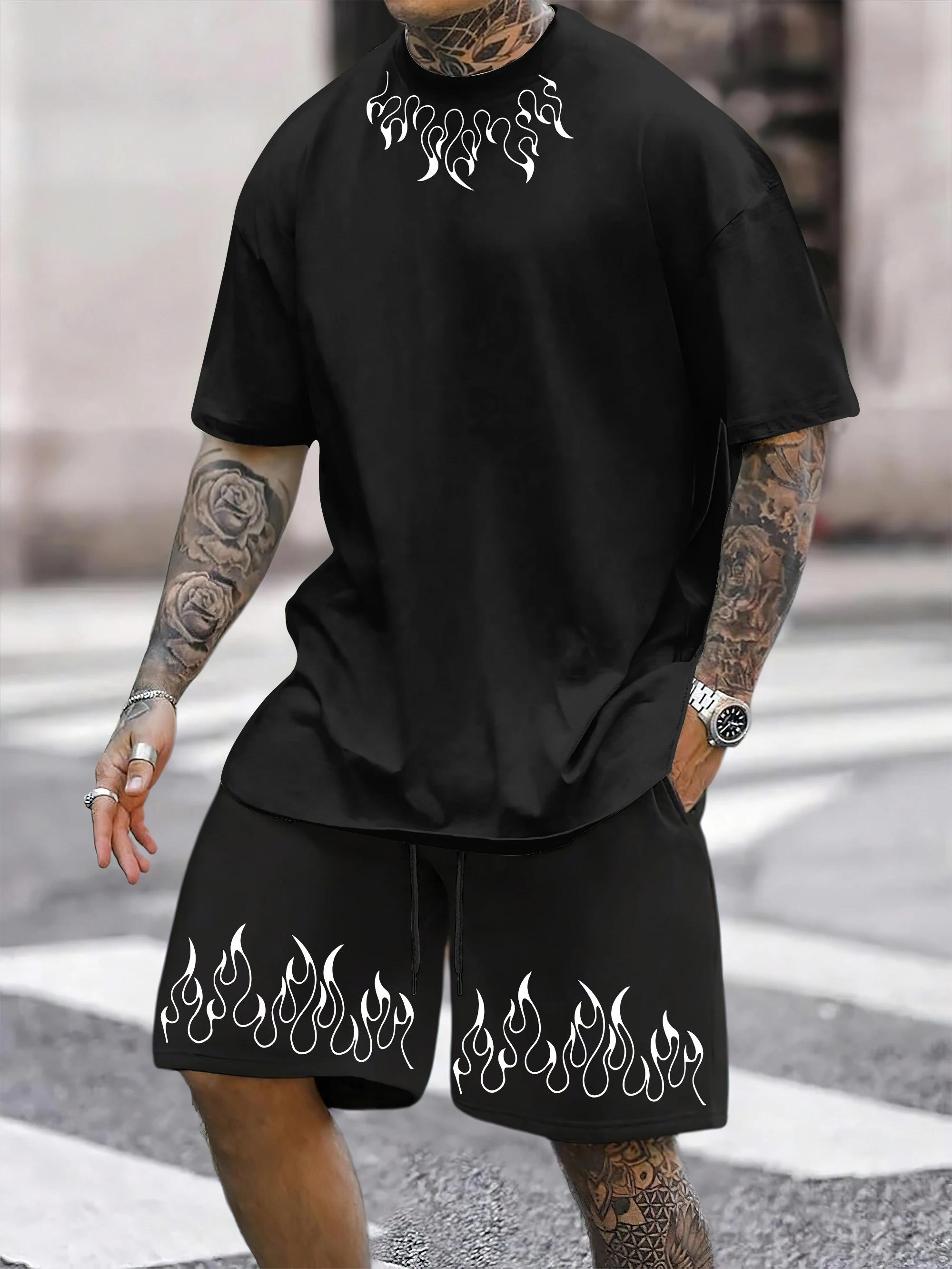 Aesthetic Fire Print Men's 2PCS Tracksuit Majestic Letter Short Sleeve Tee And Drawstring Shorts Casual Daily Outfit
Aesthetic Fire Print Men's 2PCS Tracksuit Majestic Letter Short Sleeve Tee And Drawstring Shorts Casual Daily Outfit