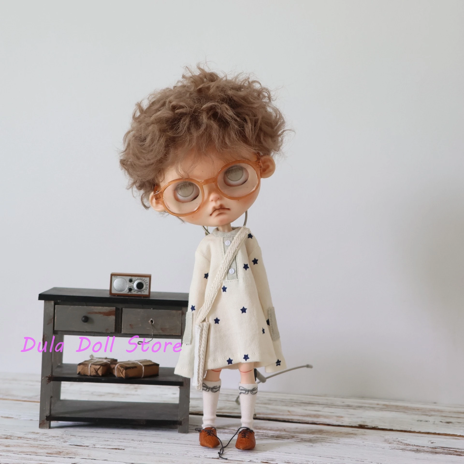 Dula Doll Clothes for Blythe Landoudou Landazz OB24 OB22 Licca 1/6 Doll Star White T-Shirt Long Dress
Dula Doll Clothes for Blythe Landoudou Landazz OB24 OB22 Licca 1/6 Doll Star White T-Shirt Long Dress