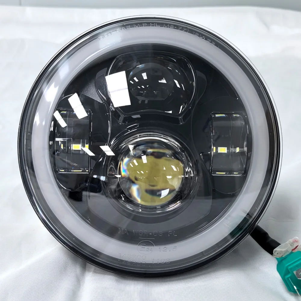 For Harley Touring Road King Electra Glide Ultra Tri Street 1994-2013 7" LED Headlamp W/ DRL Motorcycle Light Assembly DOT/E24
For Harley Touring Road King Electra Glide Ultra Tri Street 1994-2013 7" LED Headlamp W/ DRL Motorcycle Light Assembly DOT/E24