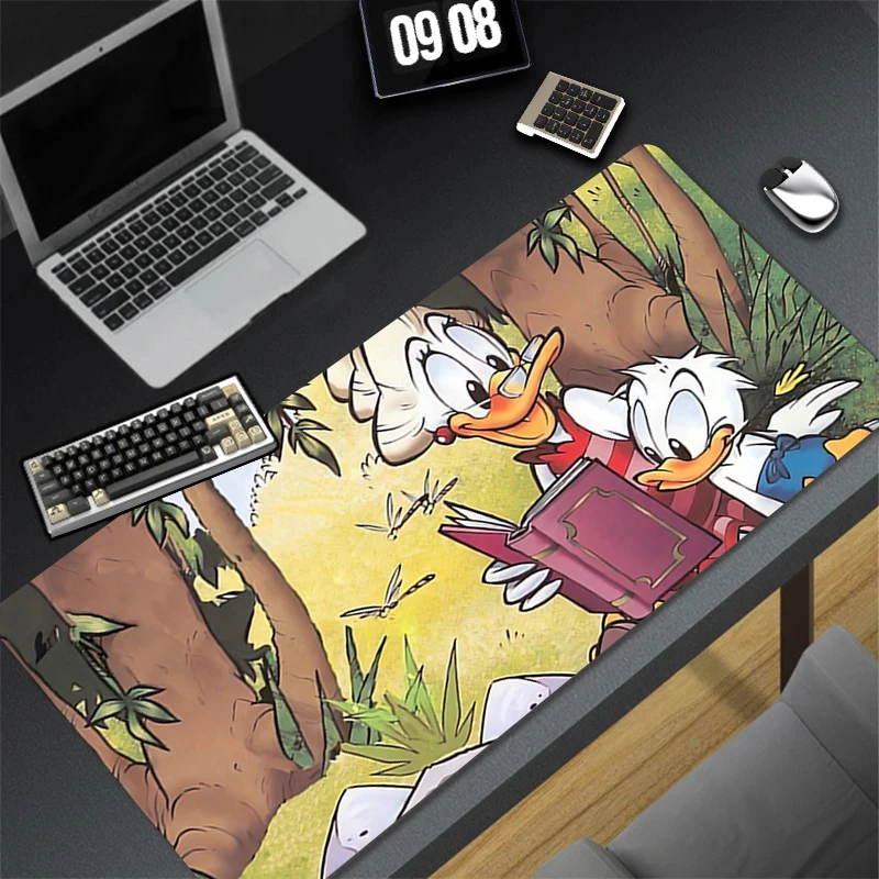 Design Gaming Mouse Pad Mickey and Minnie Anti-Slip Rubber Base Extended Desk Mat For Gamer Office Computer Accessories Mousepad