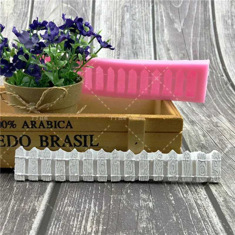 Wooden Fence Chocolate DIY Fondant Cake Decorating Tools lace border 3D Food-grade silicone mold kitchen baking utensils FQ2843
Wooden Fence Chocolate DIY Fondant Cake Decorating Tools lace border 3D Food-grade silicone mold kitchen baking utensils FQ2843