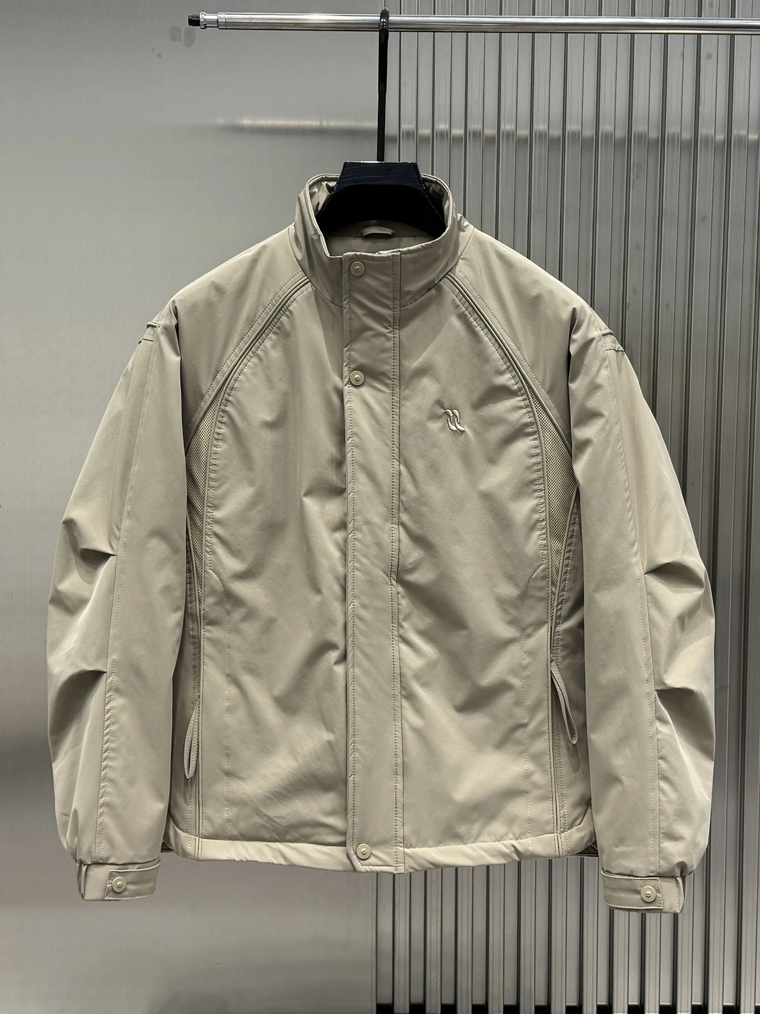 Spring Autumn Lightweight Stand Collar Jacket Men's Casual Versatile Cotton Shirt Thin Style Spring Summer Autumn Trendy
Spring Autumn Lightweight Stand Collar Jacket Men's Casual Versatile Cotton Shirt Thin Style Spring Summer Autumn Trendy