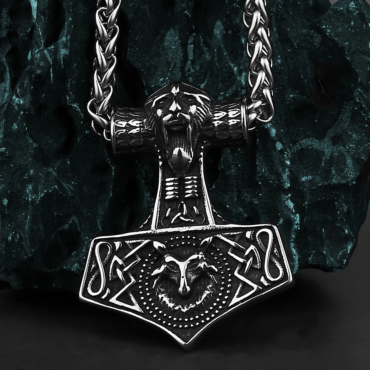 Viking Mythology Retro Thor's Hammer Mjolnir Pendant Celtic Fox Stainless Steel Pendant Necklace Men's Amulet Jewelry Gift
Viking Mythology Retro Thor's Hammer Mjolnir Pendant Celtic Fox Stainless Steel Pendant Necklace Men's Amulet Jewelry Gift