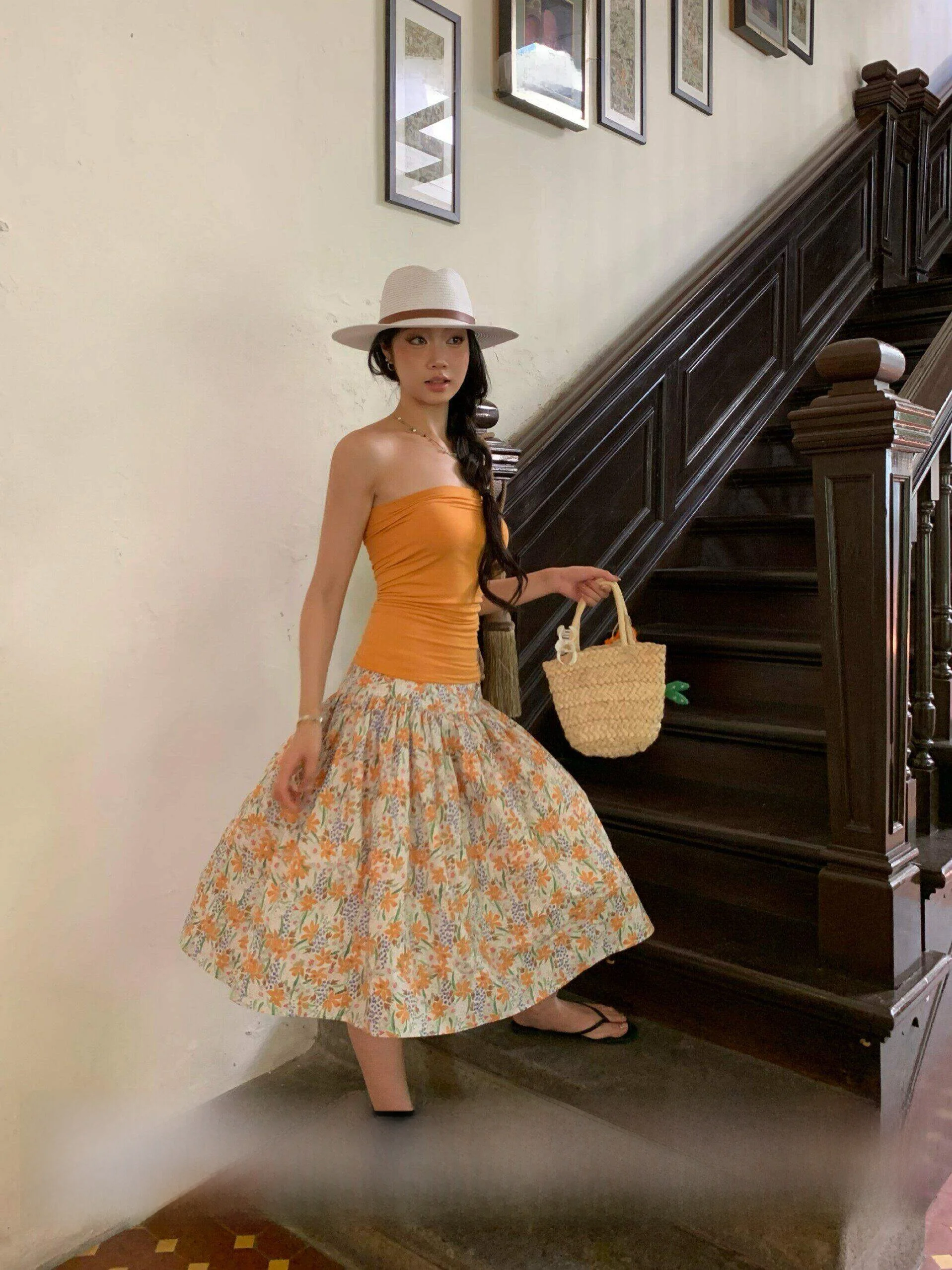 Юбка Fortunee весна 2026: миди А-силуэта с цветочным принтом, пышная, с завышенной талией, из хлопка, свободного кроя, женская, средней длины
Юбка Fortunee весна 2026: миди А-силуэта с цветочным принтом, пышная, с завышенной талией, из хлопка, свободного кроя, женская, средней длины