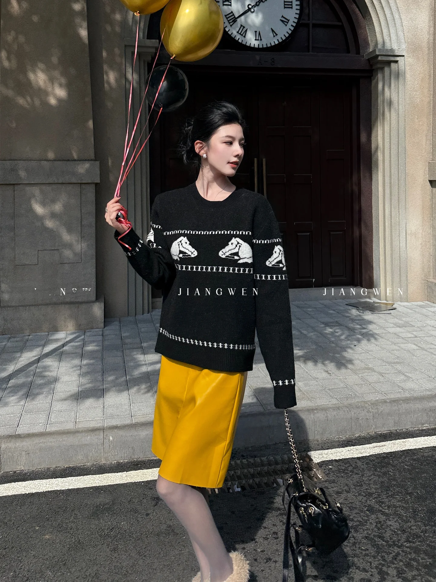 Уникальный вязаный шерстяной свитер женский свободного кроя, длинный рукав, зимний, модный, мягкий, из полиэстера, акрила, 5% шерсти, новинка 2025 года
Уникальный вязаный шерстяной свитер женский свободного кроя, длинный рукав, зимний, модный, мягкий, из полиэстера, акрила, 5% шерсти, новинка 2025 года