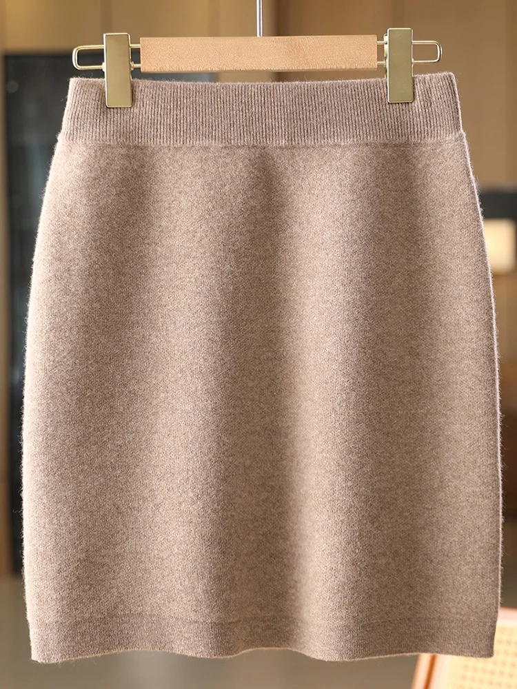 New 100% Pure Wool Buttock Skirt Slimming Half Skirt Women Autumn Winter Thick High Waisted Cashmere Knitwear Short Skirts
New 100% Pure Wool Buttock Skirt Slimming Half Skirt Women Autumn Winter Thick High Waisted Cashmere Knitwear Short Skirts