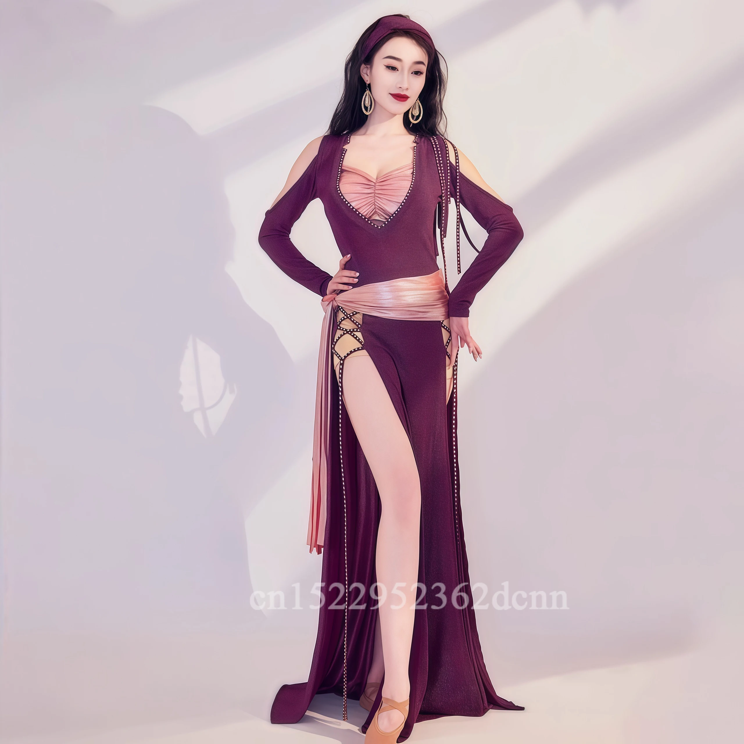 Костюм для танца живота, женское платье для практики народного танца Shabbi, блестящее платье для выступлений, профессиональная одежда для восточных танцев
Костюм для танца живота, женское платье для практики народного танца Shabbi, блестящее платье для выступлений, профессиональная одежда для восточных танцев