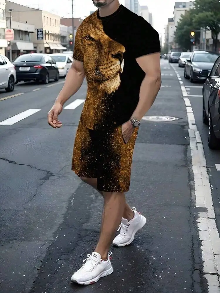 Men's Round Neck Short Sleeve T-Shirt and Drawstring Shorts, Summer Suit Men's Casual Suit with Melancholia Lion Pattern Prints
Men's Round Neck Short Sleeve T-Shirt and Drawstring Shorts, Summer Suit Men's Casual Suit with Melancholia Lion Pattern Prints