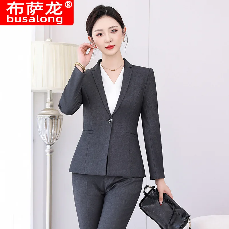 2025Новый профессиональный костюм для женщин, официальная одежда для интервью на рабочем месте, элегантная рабочая одежда для менеджеров отелей, серый
2025Новый профессиональный костюм для женщин, официальная одежда для интервью на рабочем месте, элегантная рабочая одежда для менеджеров отелей, серый