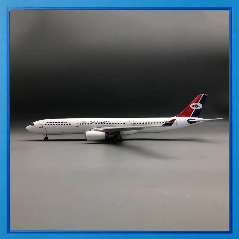Yemenia Airbus 330 Airplane Model 47Cm With Led Light And Wheels Static Simulation Aircraft For Collectors Display Decoration
Yemenia Airbus 330 Airplane Model 47Cm With Led Light And Wheels Static Simulation Aircraft For Collectors Display Decoration