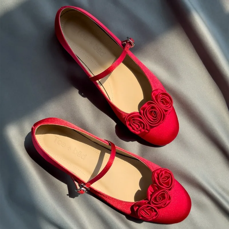 Sweet Womens Mary Jane Shoes Exquisite Flower Casual Shoes for Woman French Style Romance Low Heels Designer Shoes Zapatos Mujer
Sweet Womens Mary Jane Shoes Exquisite Flower Casual Shoes for Woman French Style Romance Low Heels Designer Shoes Zapatos Mujer