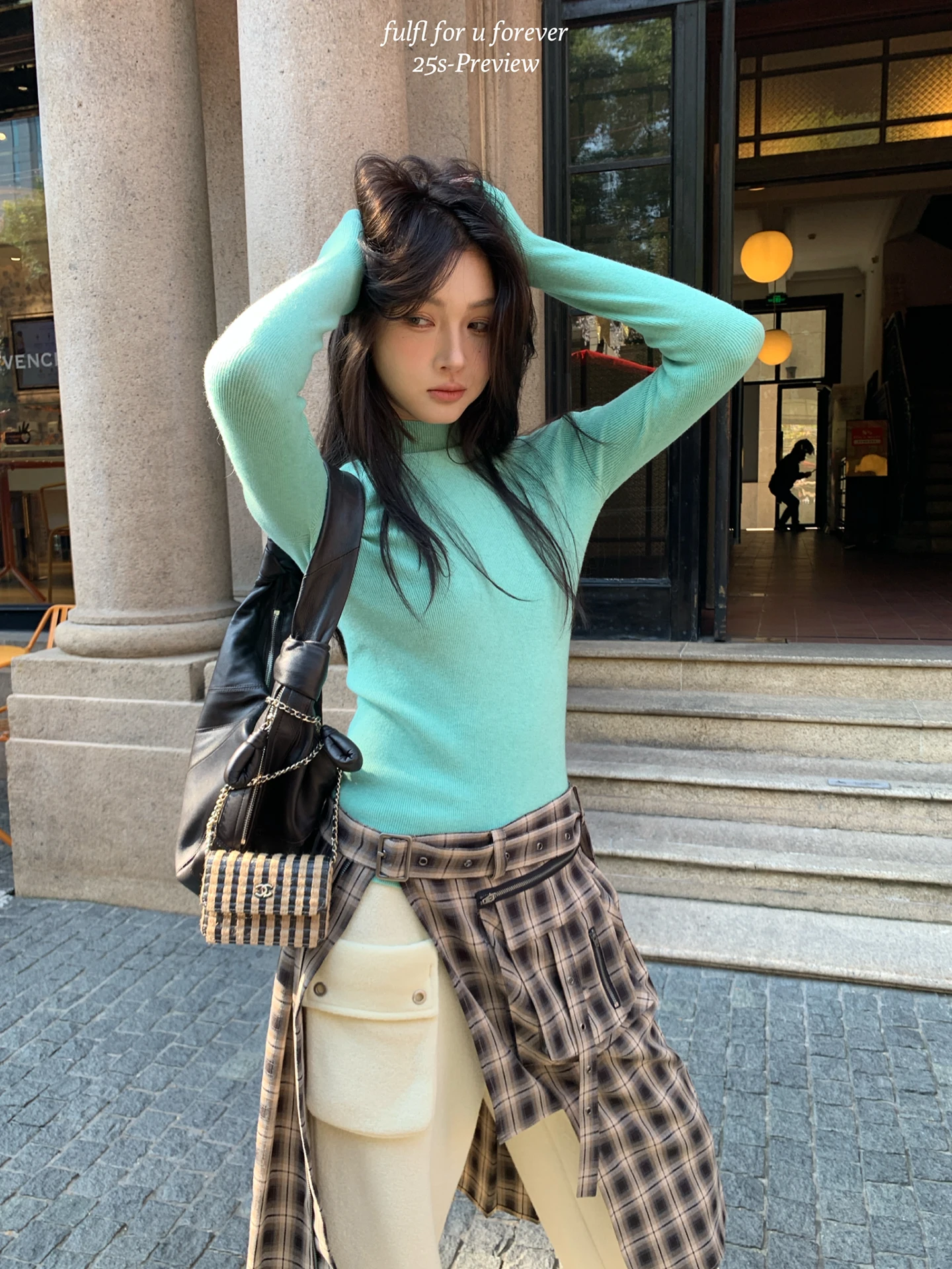 Женская вязаная шерстяная кофта с высоким воротником FFU: новая практичная универсальная модель для осени и зимы, повседневная одежда для дома и отдыха.
Женская вязаная шерстяная кофта с высоким воротником FFU: новая практичная универсальная модель для осени и зимы, повседневная одежда для дома и отдыха.