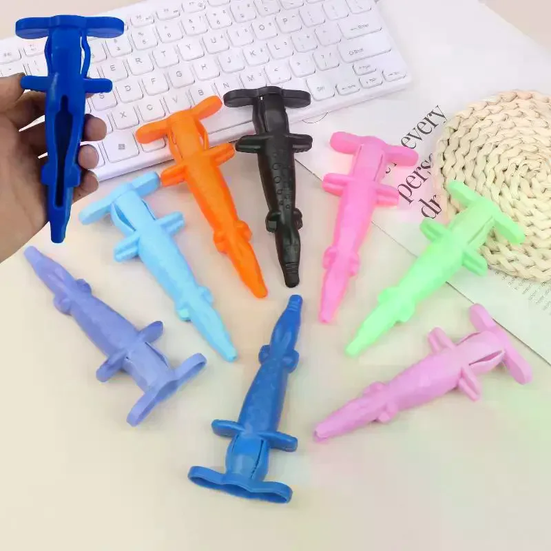 1Pcs Reusable Cute Crocodile Shaped Needle Protective Case Dental Syringe Sleeve Cover Dentist Surgical Injector Tool
1Pcs Reusable Cute Crocodile Shaped Needle Protective Case Dental Syringe Sleeve Cover Dentist Surgical Injector Tool