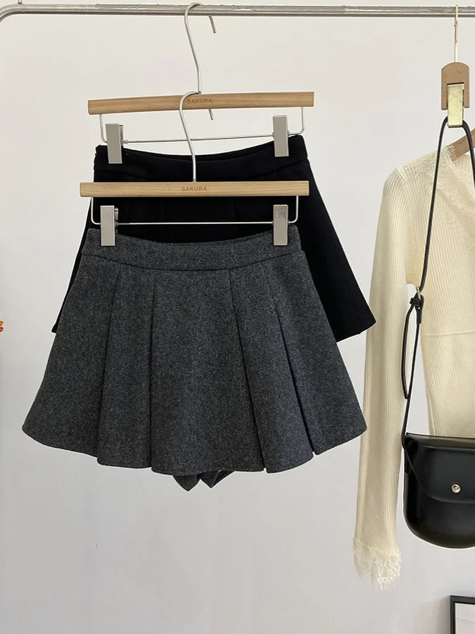 Grey Woolen Plaid A-Line Skirt High Waist Slimming Autumn Winter New Style Women's Fashionable Versatile Short Skirt
Grey Woolen Plaid A-Line Skirt High Waist Slimming Autumn Winter New Style Women's Fashionable Versatile Short Skirt