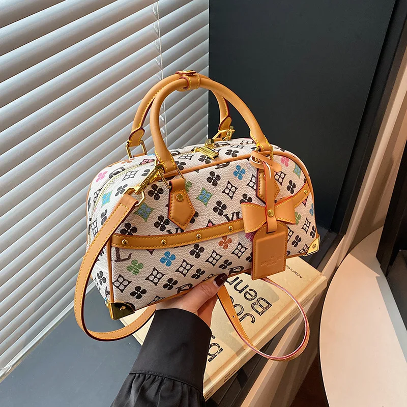 Весенняя ретро-сумка подмышки 1920, винтажная маленькая квадратная сумочка для женщин, уникальная мини-сумка через плечо и модный ручной клатч
Весенняя ретро-сумка подмышки 1920, винтажная маленькая квадратная сумочка для женщин, уникальная мини-сумка через плечо и модный ручной клатч