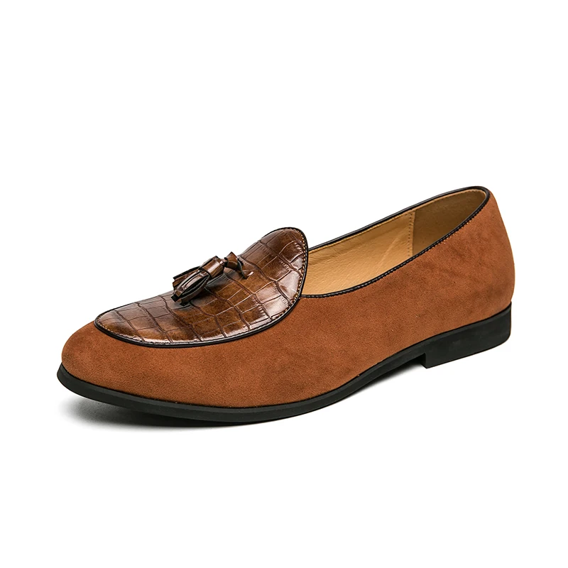Rubber-soled business leather shoes with British minimalist aesthetics: For motorcycle-riding men
Rubber-soled business leather shoes with British minimalist aesthetics: For motorcycle-riding men