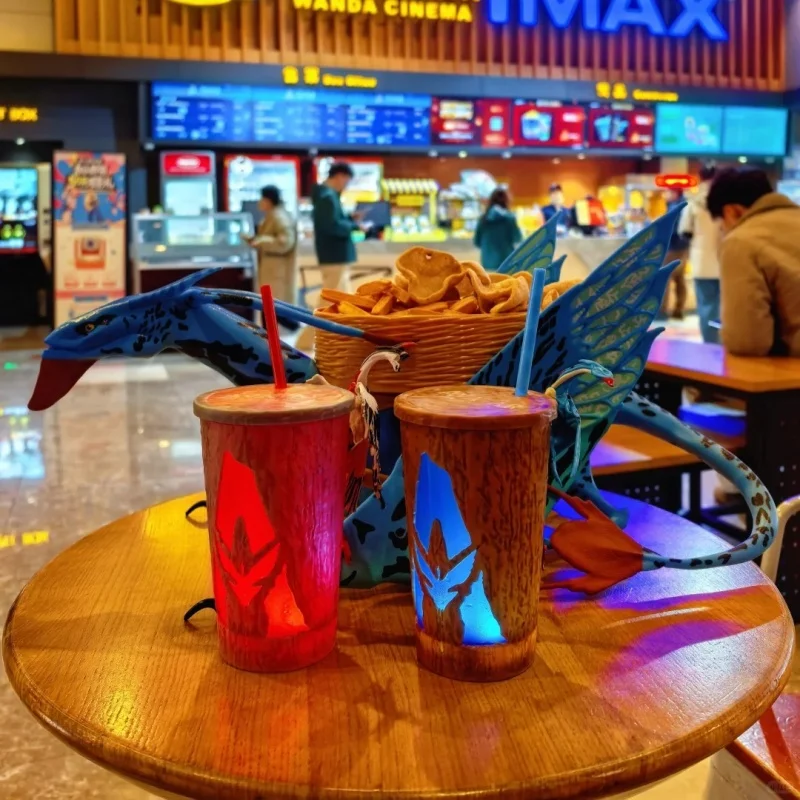 Новый подлинный Аватар 3: Периферийная чашка для воды с огнем и пеплом Ikaran Птерозавр Кошмар Кукла Чашка Соломенная чашка Попкорн Ведро Игрушка в подарок
Новый подлинный Аватар 3: Периферийная чашка для воды с огнем и пеплом Ikaran Птерозавр Кошмар Кукла Чашка Соломенная чашка Попкорн Ведро Игрушка в подарок