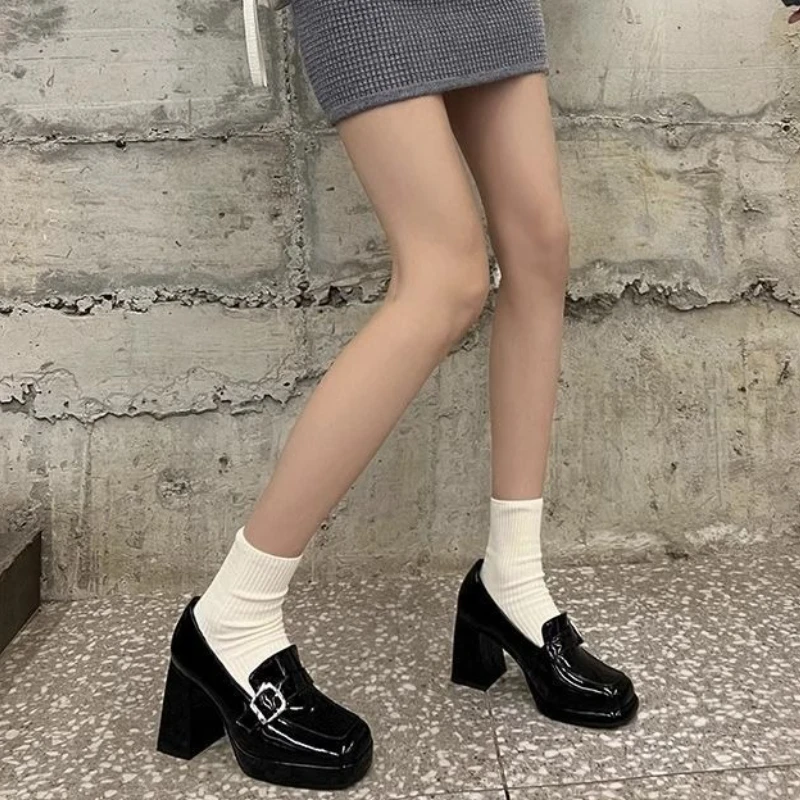 Spring Autumn New Arrival Sexy Women Chunky Heel Square Toe Loafers Patent Leather High Heel British Style Small Leather Shoes
Spring Autumn New Arrival Sexy Women Chunky Heel Square Toe Loafers Patent Leather High Heel British Style Small Leather Shoes