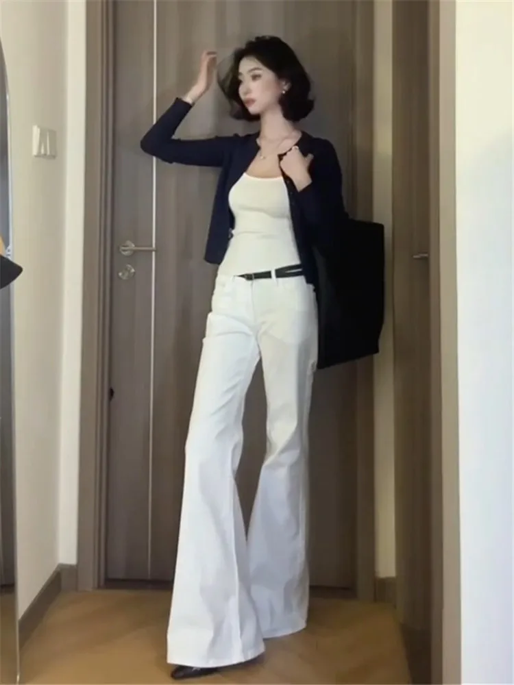 Low-Waist Flared Jeans Women's Spring Loose Drapey Versatile Long Tall High-Waisted Wide Leg Jeans Straight Leg Zipper Closure
Low-Waist Flared Jeans Women's Spring Loose Drapey Versatile Long Tall High-Waisted Wide Leg Jeans Straight Leg Zipper Closure